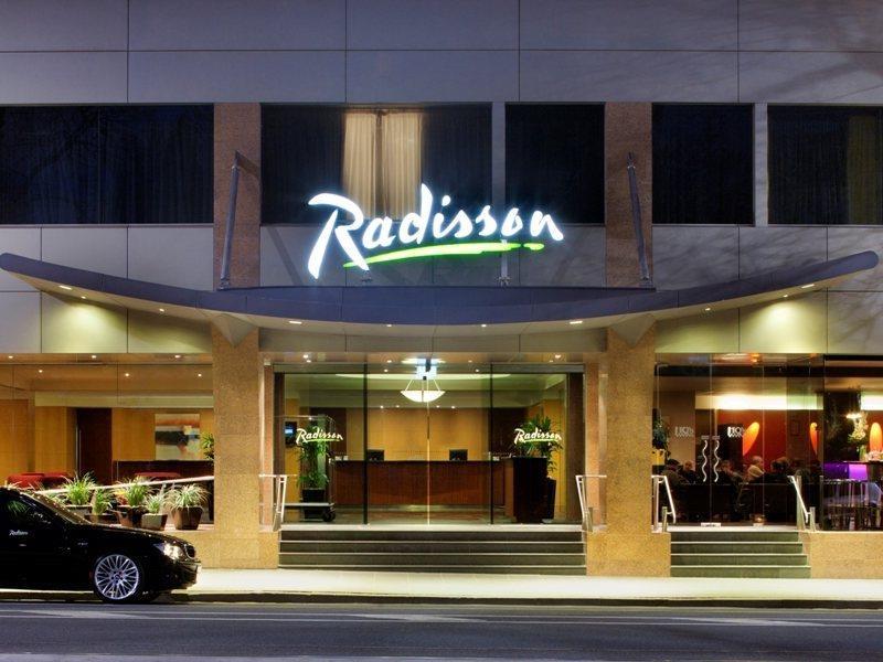 فندق راديسون أون فلاجستاف جاردنز ملبورن المظهر الخارجي الصورة